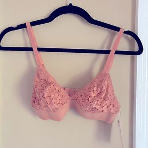 Lively Shell Pink Bralette size Medium -new with tags